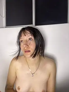 im lizzy17 online show from 7, 8, 2026