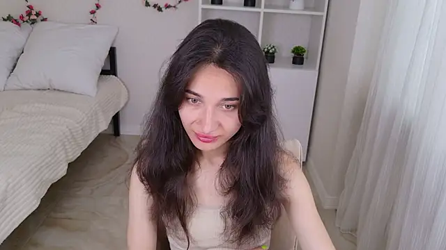 Snapshot of Eleonora_Sun chatting on 11, 7, 2026 Eleonora Sun online show from 11, 7, 2026