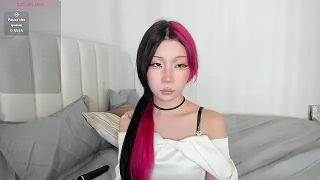 lilithvane online show from 10, 7, 2026