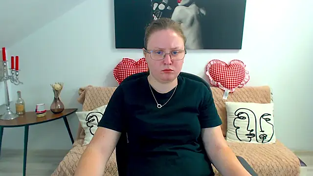 IrenneBates online show from 30, 6, 2026