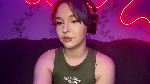 LILLYWYS online show from 24, 6, 2026