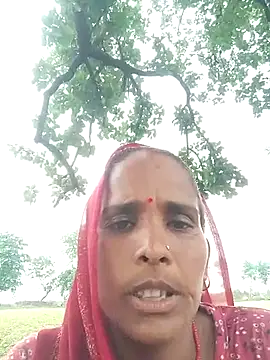 Snapshot of Khusbu_yadavv chatting on 19, 7, 2026 Khusbu yadavv online show from 19, 7, 2026