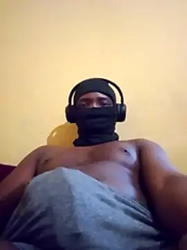 Snapshot of MrCum305 chatting on 3, 8, 2026 MrCum305 online show from 3, 8, 2026