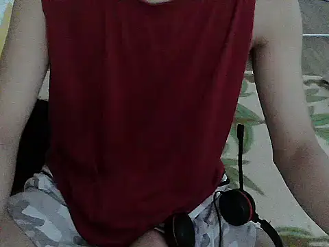XorCouple online show from 7, 7, 2026
