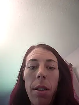 Elliehopp online show from 10, 7, 2026
