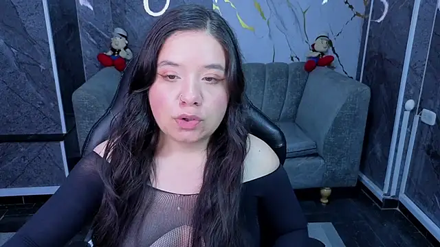 Lia Robertss b online show from 30, 6, 2026
