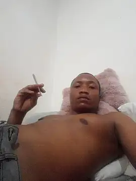 Snapshot of oldpussyguy chatting on 17, 7, 2026 oldpussyguy online show from 17, 7, 2026
