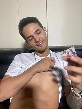 Aaronsexroom online show from 5, 7, 2026