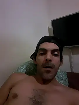 Snapshot of 4breugiant chatting on 1, 7, 2026 4breugiant online show from 1, 7, 2026