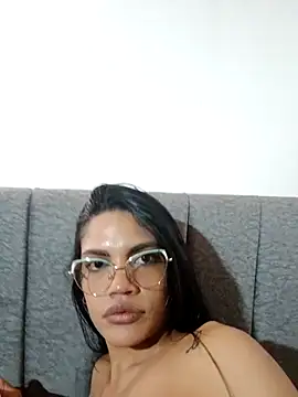 VicktoriaSunshei online show from 4, 7, 2026