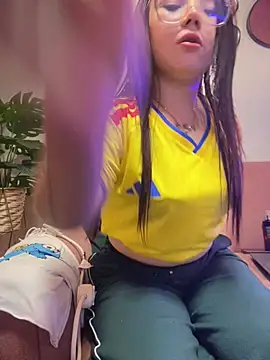 Camila cute18 online show from 8, 7, 2026