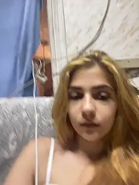 Snapshot of amandablonde49 chatting on 11, 7, 2026 amandablonde49 online show from 11, 7, 2026