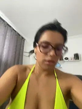 Snapshot of CATHA-9 chatting on 6, 7, 2026 CATHA-9 online show from 6, 7, 2026