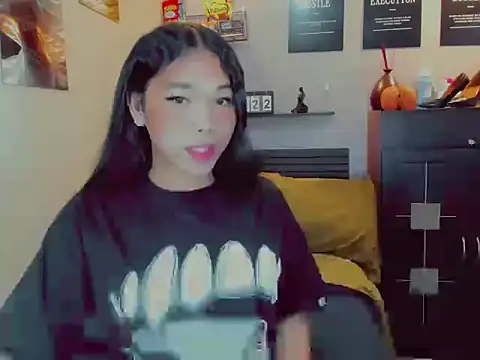 Foxybitch megan online show from 7, 7, 2026