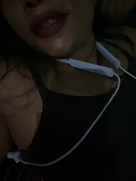 Miss-puhu online show from 11, 7, 2026