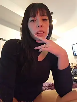 evaluniracandy online show from 7, 7, 2026