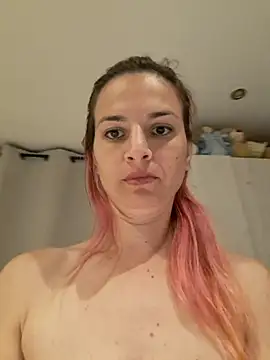 Vickeysweet online show from 6, 7, 2026