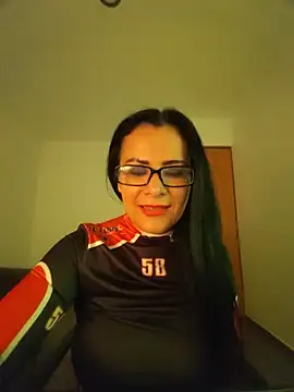 Snapshot of Laradelice chatting on 5, 7, 2026 Laradelice online show from 5, 7, 2026