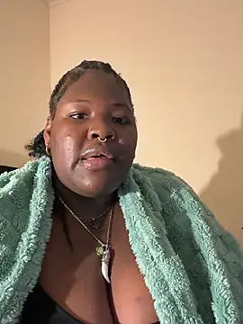 Snapshot of Introdummyy chatting on 15, 7, 2026 Introdummyy online show from 15, 7, 2026