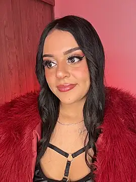 sofiaqueen   online show from 15, 7, 2026