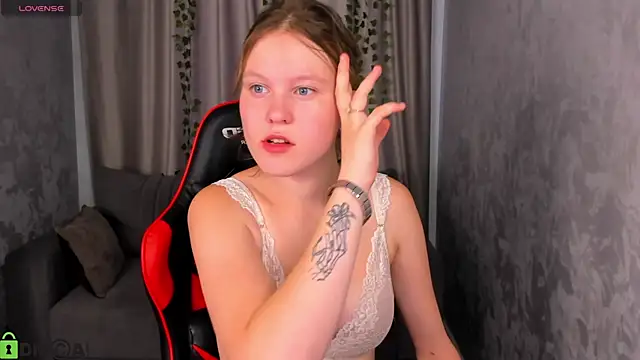 Peggy Hun1t online show from 7, 7, 2026