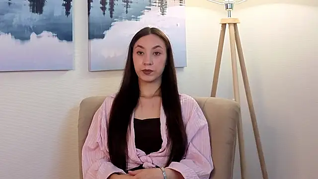 JinnyMenzella online show from 11, 7, 2026