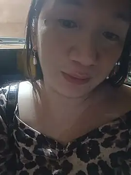 Snapshot of Shantalmyn4u chatting on 19, 7, 2026 Shantalmyn4u online show from 19, 7, 2026