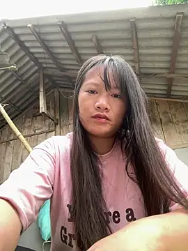 Snapshot of Zully- chatting on 17, 7, 2026 Zully- online show from 17, 7, 2026