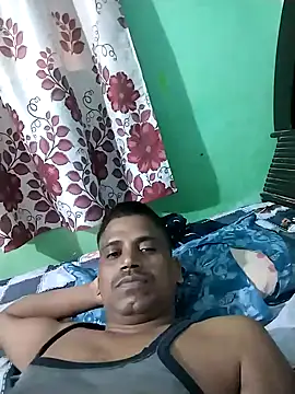 Hotypooja1 online show from 4, 8, 2026