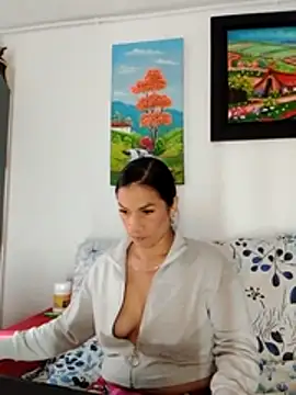 Snapshot of valenprice_xxx chatting on 15, 7, 2026 valenprice xxx online show from 15, 7, 2026