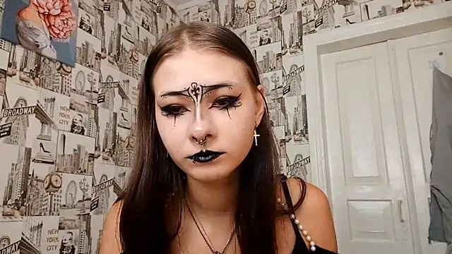Just  Darling online show from 13, 7, 2026