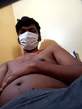 Snapshot of midnight_desire_guy chatting on 17, 7, 2026 midnight desire guy online show from 17, 7, 2026