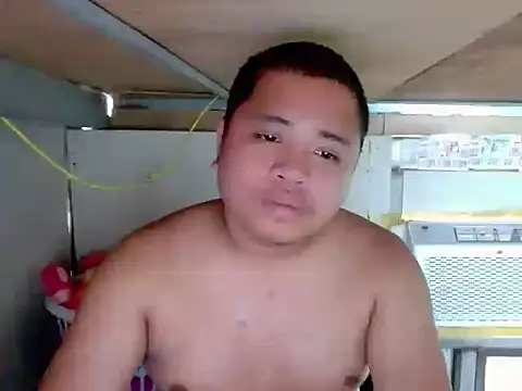 Snapshot of UnisexForYou chatting on 15, 7, 2026 UnisexForYou online show from 15, 7, 2026