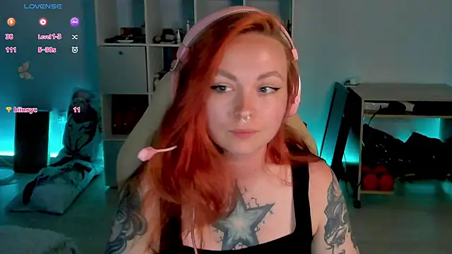 Annie  Bloom online show from 29, 7, 2026