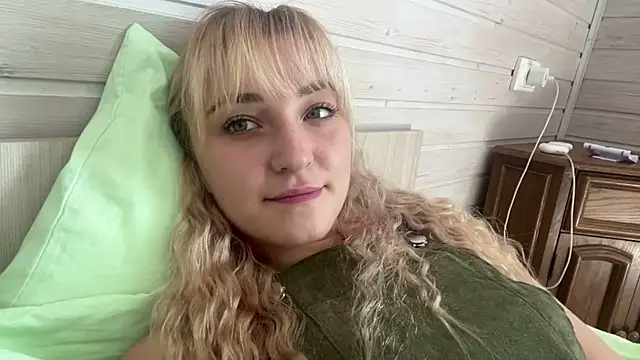 LilEvi online show from 16, 7, 2026