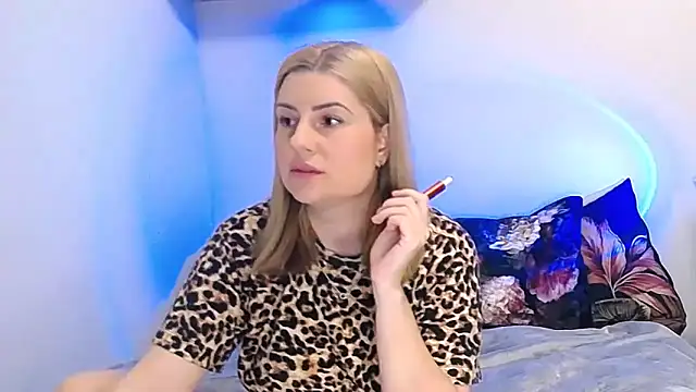 alisenties online show from 29, 4, 2026