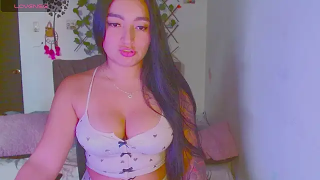 Snapshot of Allisson__22 chatting on 14, 7, 2026 Allisson 22 online show from 14, 7, 2026