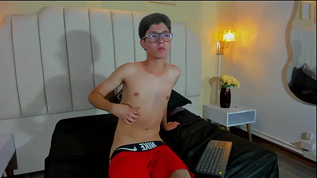 Phillip diaz online show from 15, 7, 2026