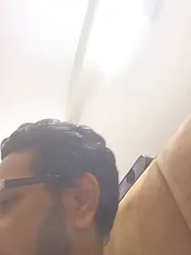 Sexy Indian Vixen online show from 20, 7, 2026
