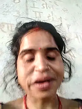 Snapshot of Simran_Love143 chatting on 16, 7, 2026 Simran Love143 online show from 16, 7, 2026