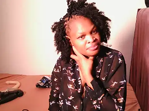 leylawalker online show from 15, 7, 2026