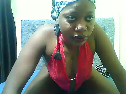 Snapshot of GoldenHearts2 chatting on 16, 7, 2026 GoldenHearts2 online show from 16, 7, 2026