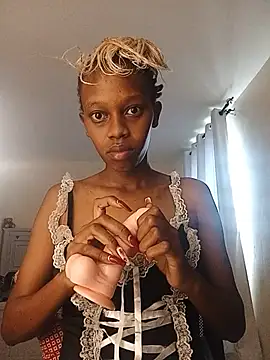 Snapshot of prettyMummie chatting on 28, 7, 2026 prettyMummie online show from 28, 7, 2026