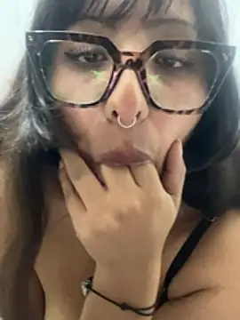 kitty lovered online show from 21, 7, 2026