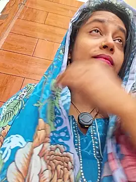 Snapshot of Beauty_Akhter chatting on 23, 7, 2026 Beauty Akhter online show from 23, 7, 2026