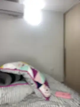 riri brunnete online show from 25, 2, 2025