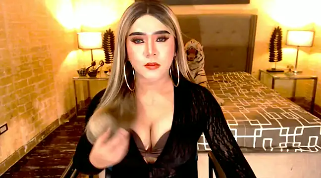 BigCumHuntersxx online show from 15, 1, 2025