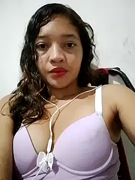 cute larissa xx online show from 25, 7, 2026