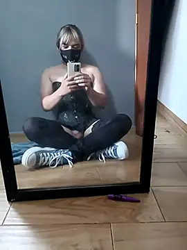 Sissy dana online show from 24, 7, 2026