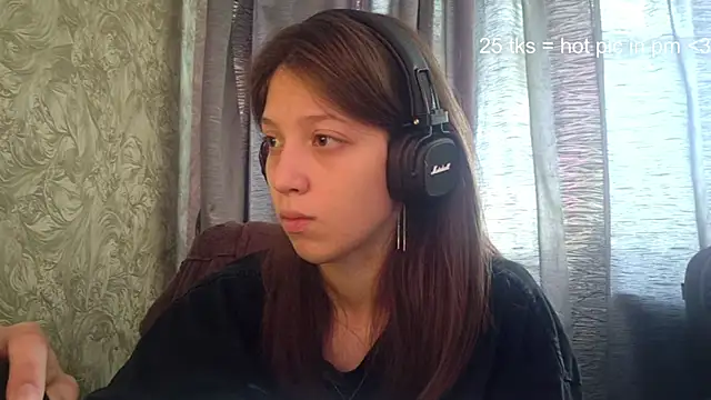 Snapshot of CornyPlaten chatting on 28, 7, 2026 CornyPlaten online show from 28, 7, 2026
